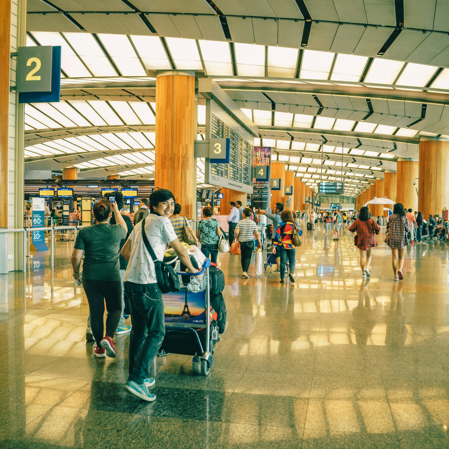 Epoxy Flooring for Transportation: Aiports, Bus Terminals, Train Stations